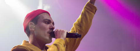 BARCELONA, ESPAÑA – FEBRERO 22: Alberto Jiménez voz de Miss Caffeina durante el conicerto de Dancetería en la Razzmatazz el 22 de febrero de 2020 en Barcelona, España. (Foto por Fernando Pérez)