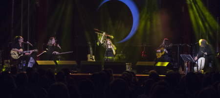 BARCELONA, ESPAÑA – FEBRERO 28: Maria Rodés en concierto en la Sala Apolo como parte del Festival Millenni el 28 de febrero de 2020 en Barcelona, España. (Foto por Fernando Pérez) Maria Rodés en Barcelona