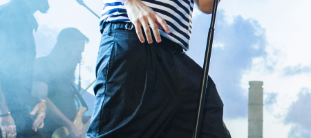 BARCELONA, ESPAÑA – JULIO 24. Rayden en concierto desde el escenario Estrella Damm del Cruïlla XXS en la Anella Olímpica el 24 de julio de 2020 en Barcelona, España. (Foto por Fernando Pérez)