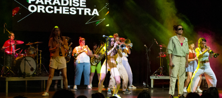 BARCELONA, ESPAÑA – MARZO 18. Balkan Paradise Orchestra en concierto como parte del Som Aquí en la Sala Luz de Gas en Barcelona, España el 18/03/2021. Fotografía por Fernando Pérez, ferperez.foto3@gmail.com