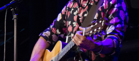 BARCELONA, ESPAÑA – ABRIL 24. Arco en concierto en el Centre Artesà Tradicionarius el 24 de abril de 2021 en Barcelona, España. (Foto por Fernando Pérez) Arco Barcelona