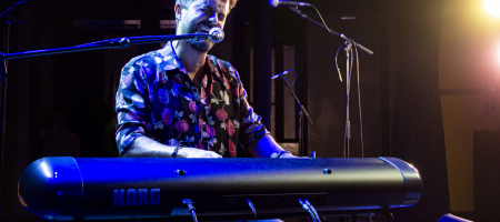 BARCELONA, ESPAÑA – ABRIL 24. Arco en concierto en el Centre Artesà Tradicionarius el 24 de abril de 2021 en Barcelona, España. (Foto por Fernando Pérez) Arco Barcelona