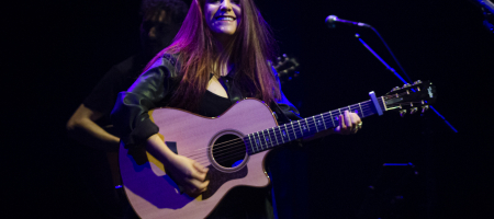 BARCELONA, ESPAÑA – MAYO 14. Marta Soto en concierto como parte del Guitar BCN en la Barts el 14 mayo de 2021 en Barcelona, España. (Foto por Fernando Pérez) Marta Soto Barcelona