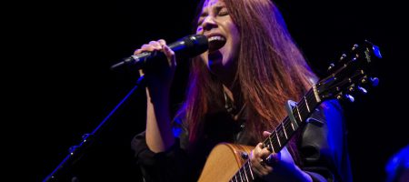 BARCELONA, ESPAÑA – MAYO 14. Marta Soto en concierto como parte del Guitar BCN en la Barts el 14 mayo de 2021 en Barcelona, España. (Foto por Fernando Pérez)