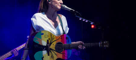 BARCELONA, ESPAÑA – JUNIO 11. Conchita en concierto en la Sala Apolo el 11 de junio de 2021 en Barcelona, España. (Foto por Fernando Pérez) Conchita Barcelona