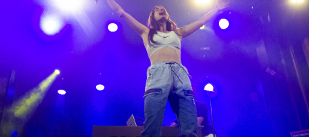 BARCELONA, ESPAÑA – JUNIO 6. Delaporte (Sandra Delaporte, Sergio Salvi) en concierto en la Sala Apolo el 6 de junio de 2021 en Barcelona, España. (Foto por Fernando Pérez)