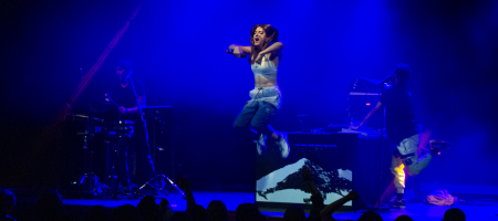 BARCELONA, ESPAÑA – JUNIO 6. Delaporte (Sandra Delaporte, Sergio Salvi) y Arturo García en concierto en la Sala Apolo el 6 de junio de 2021 en Barcelona, España. (Foto por Fernando Pérez)