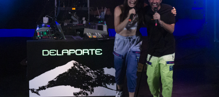 BARCELONA, ESPAÑA – JUNIO 6. Delaporte (Sandra Delaporte, Sergio Salvi) en concierto en la Sala Apolo el 6 de junio de 2021 en Barcelona, España. (Foto por Fernando Pérez) Delaporte Sala Apolo