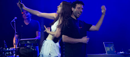 BARCELONA, ESPAÑA – JUNIO 6. Delaporte (Sandra Delaporte, Sergio Salvi) en concierto en la Sala Apolo el 6 de junio de 2021 en Barcelona, España. (Foto por Fernando Pérez) Delaporte Sala Apolo