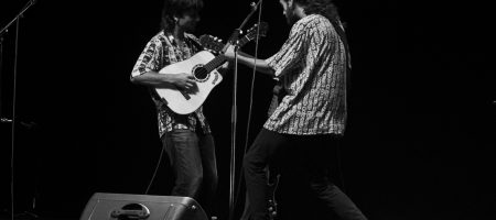 BARCELONA, ESPAÑA – MAYO 30. Pedro Pastor y Alvaro Navarro en concierto en el Teatro Borrás el 30 de mayo de 2021 en Barcelona, España. (Foto por Fernando Pérez)
