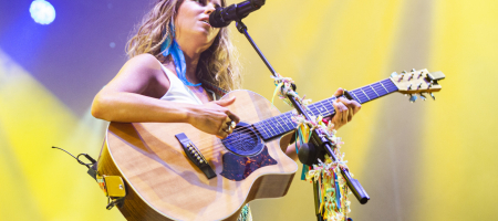 BARCELONA, ESPAÑA – JUNIO 13. Sofía Ellar en concierto como parte del Cruïlla XXS en el Escenario del Estadio Olímpico ubicado en el Estadio Olímpico Lluís Companys el 13 de junio de 2021 en Barcelona, España. (Foto por Fernando Pérez) Sofía Ellar Barcelona