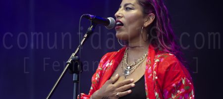 BARCELONA, ESPAÑA – JULIO 9. Ana Tijoux en concierto en el Escenario Estrella Damm del Festival Cruïlla 2021 el 9 de julio de 2021 en Barcelona, España. (Foto por Fernando Pérez)