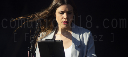BARCELONA, ESPAÑA – JULIO 9. Marina Prades de Delafé en concierto en el Escenario Time del Festival Cruïlla 2021 el 9 de julio de 2021 en Barcelona, España. (Foto por Fernando Pérez)