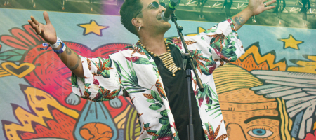 BARCELONA, ESPAÑA – JULIO 10. Muerdo en concierto en el Escenario Estrella Damm del Festival Cruïlla 2021 el 10 de julio de 2021 en Barcelona, España. (Foto por Fernando Pérez) Cruïlla