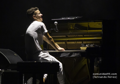 BARCELONA, ESPAÑA – SEPTIEMBRE 25. Clara Peya en concierto como parte de la Fiesta de la Mercè el 25 de septiembre de 2021 en Barcelona, España. (Foto por Fernando Pérez) La Mercè