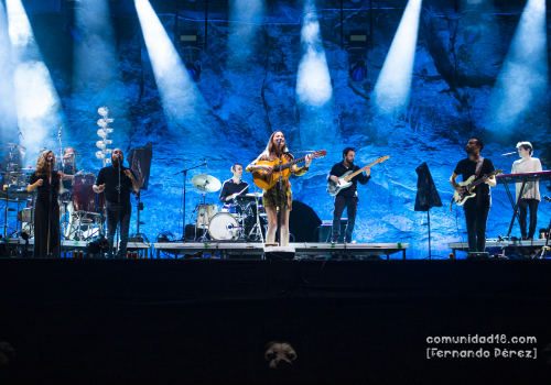 BARCELONA, ESPAÑA – SEPTIEMBRE 25. Judit Neddermann en concierto como parte de la Fiesta de la Mercè el 25 de septiembre de 2021 en Barcelona, España. (Foto por Fernando Pérez) La Mercè