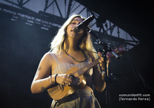 BARCELONA, ESPAÑA – SEPTIEMBRE 26. Suu en concierto organizado por la emisora de radio RAC 105 como parte de la Fiesta de la Mercè el 26 de septiembre de 2021 en Barcelona, España. (Foto por Fernando Pérez)