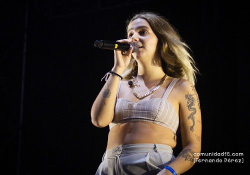 BARCELONA, ESPAÑA – SEPTIEMBRE 26. Suu en concierto organizado por la emisora de radio RAC 105 como parte de la Fiesta de la Mercè el 26 de septiembre de 2021 en Barcelona, España. (Foto por Fernando Pérez)