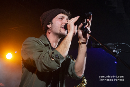 BARCELONA, ESPAÑA – NOVIEMBRE 19: Vic Mirallas en concierto como parte del Barcelona Jazz Festival en la Apolo 2 el 19 de noviembre de 2021 en Barcelona, España. (Foto por Fernando Pérez) Vic Mirallas Apolo