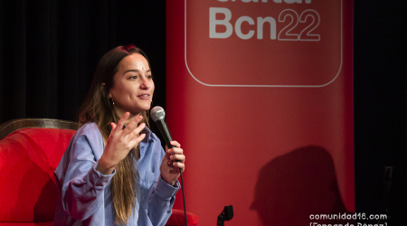 BARCELONA, ESPAÑA – DICIEMBRE 16: Judit Neddermann durante la presentación del Guitar BCN 2022 en Barts Club el 16 de diciembre de 2021 en Barcelona, España. (Foto por Fernando Pérez) Guitar BCN 2022