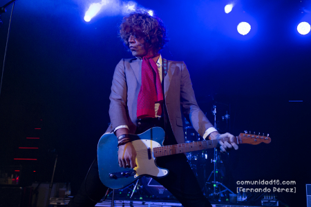 BARCELONA, ESPAÑA – DICIEMBRE 17: Ovidi Tormo (Voz y guitarra) de Los Zigarros durante el concierto en la Sala Apolo el 17 de diciembre de 2021 en Barcelona, España. (Foto por Fernando Pérez) Los Zigarros Barcelona