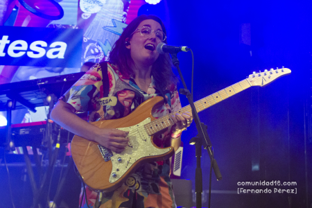 BARCELONA, ESPAÑA – DICIEMBRE 3: Roba Estesa en concierto en la Sala Apolo el 3 de diciembre de 2021 en Barcelona, España. (Foto por Fernando Pérez)