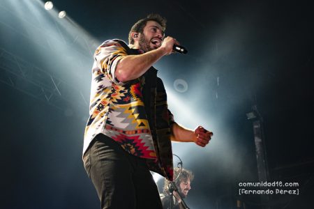 BARCELONA, ESPAÑA – FEBRERO 13. Arnau Blanch (Voz) de Arnau Griso durante su primer concierto en la Sala Razzmatazz el 13 de febrero de 2022 en Barcelona, España. (Foto por Fernando Pérez)