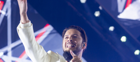 BARCELONA, ESPAÑA – MARZO 12. Manuel Carrasco en concierto como parte de su Gira La Cruz del Mapa en el Palau Sant Jordi el 12 de marzo de 2022 en Barcelona, España. (Foto por Fernando Pérez) Manuel Carrasco Barcelona