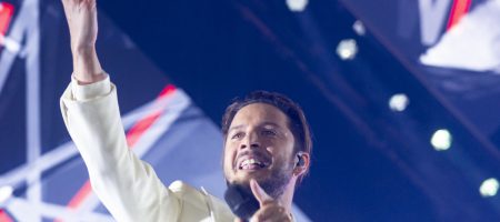 BARCELONA, ESPAÑA – MARZO 12. Manuel Carrasco en concierto como parte de su Gira La Cruz del Mapa en el Palau Sant Jordi el 12 de marzo de 2022 en Barcelona, España. (Foto por Fernando Pérez) Manuel Carrasco Barcelona