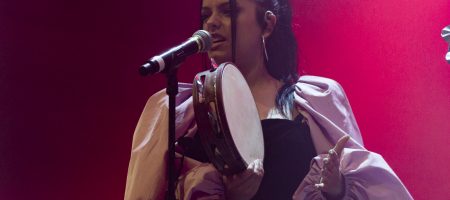 L'HOSPITALET DE LLOBREGAT, BARCELONA, ESPAÑA – ABRIL 22. Tanxugueiras en concierto como parte de Festes de Primavera L'Hospitalet en La Farga el 22 de abril de 2022 en Barcelona, España. (Foto por Fernando Pérez)
