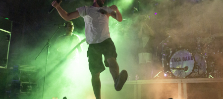 BARCELONA, ESPAÑA – JUNIO 30. Itaca band en concierto como parte del Clotilde Fest en los Jardines del Palau Robert el 30 de junio de 2022 en Barcelona, España. (Foto por Fernando Pérez)