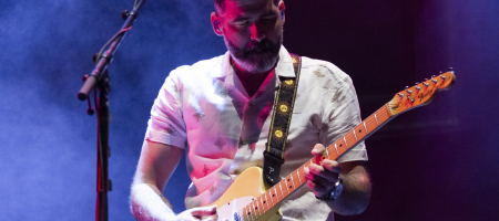 BARCELONA, ESPAÑA – OCTUBRE 8. IZAL en su último concierto en el Palau Sant Jordi el 8 de octubre de 2022 en Barcelona, España. (Foto por Fernando Pérez)