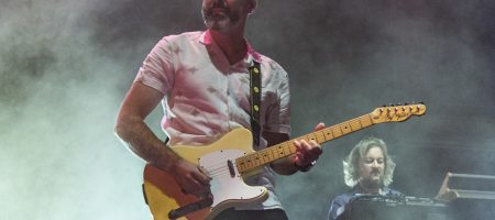 BARCELONA, ESPAÑA – OCTUBRE 8. IZAL en su último concierto en el Palau Sant Jordi el 8 de octubre de 2022 en Barcelona, España. (Foto por Fernando Pérez)