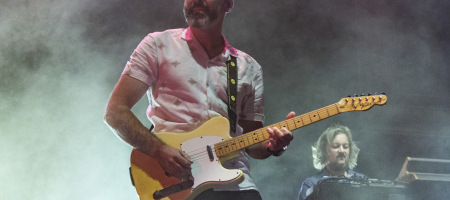 BARCELONA, ESPAÑA – OCTUBRE 8. IZAL en su último concierto en el Palau Sant Jordi el 8 de octubre de 2022 en Barcelona, España. (Foto por Fernando Pérez)