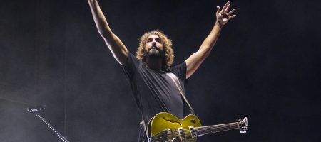 BARCELONA, ESPAÑA – OCTUBRE 8. IZAL en su último concierto en el Palau Sant Jordi el 8 de octubre de 2022 en Barcelona, España. (Foto por Fernando Pérez) Último baile IZAL
