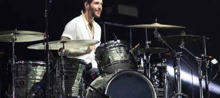 BARCELONA, ESPAÑA – OCTUBRE 8. IZAL en su último concierto en el Palau Sant Jordi el 8 de octubre de 2022 en Barcelona, España. (Foto por Fernando Pérez)