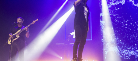 BARCELONA, ESPAÑA – NOVIEMBRE 25. Arnau Griso en su último concierto como agrupación en el Sant Jordi Club el 25 de noviembre de 2022 en Barcelona, España. (Foto por Fernando Pérez) Arnau Griso Adiós